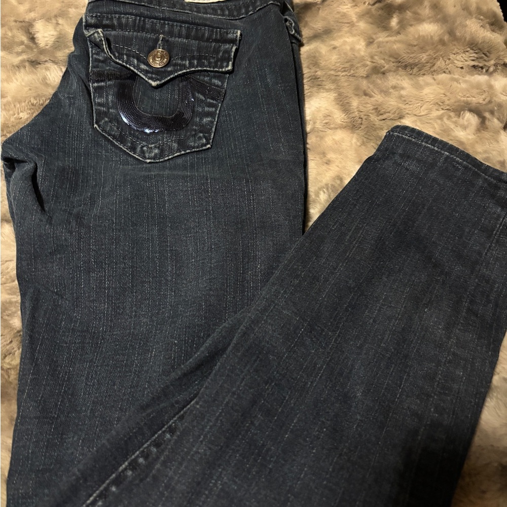 Stylish Women's Jeans in Dark Blue with sequin pocket  logo true religion 28”